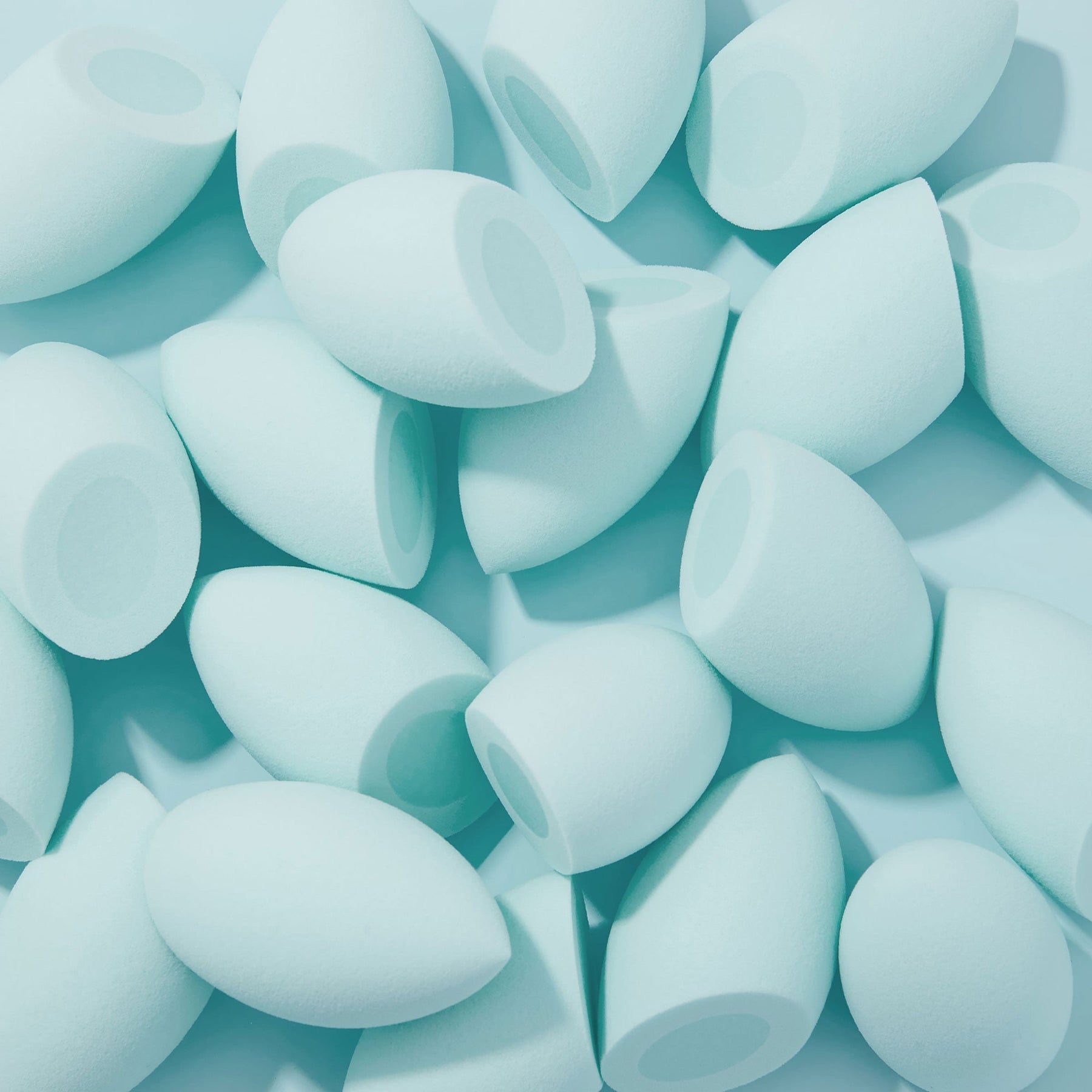 Silicone Blending Sponge - Gift Ready